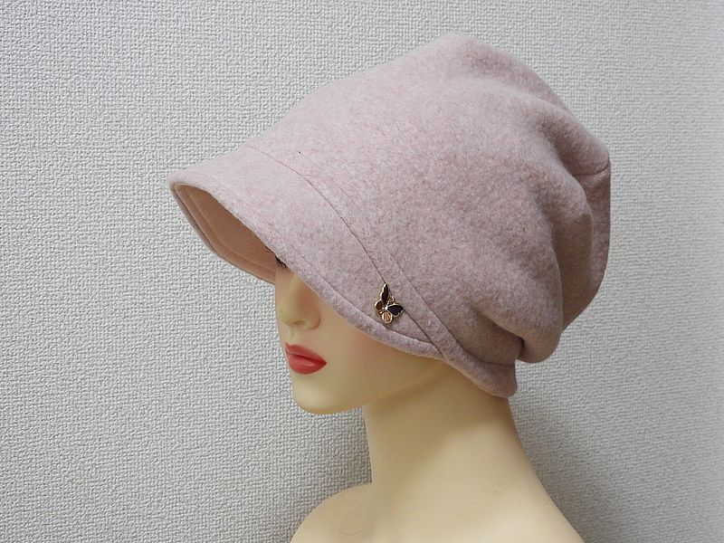 厚手ニットのケア帽子