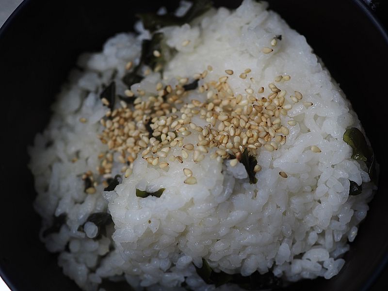 期限切れアルファ米を食べた